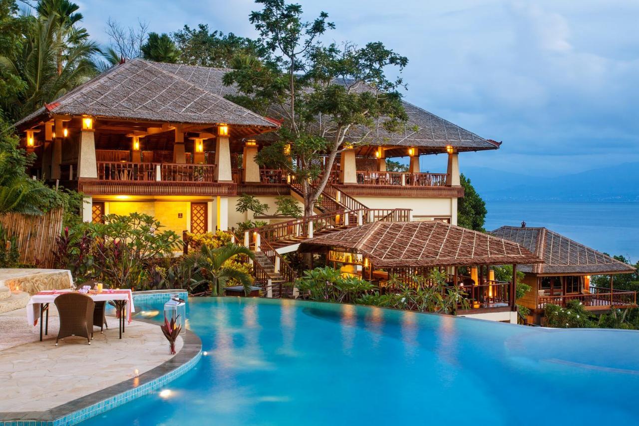 Bunaken Oasis Dive Resort And Spa Exterior foto